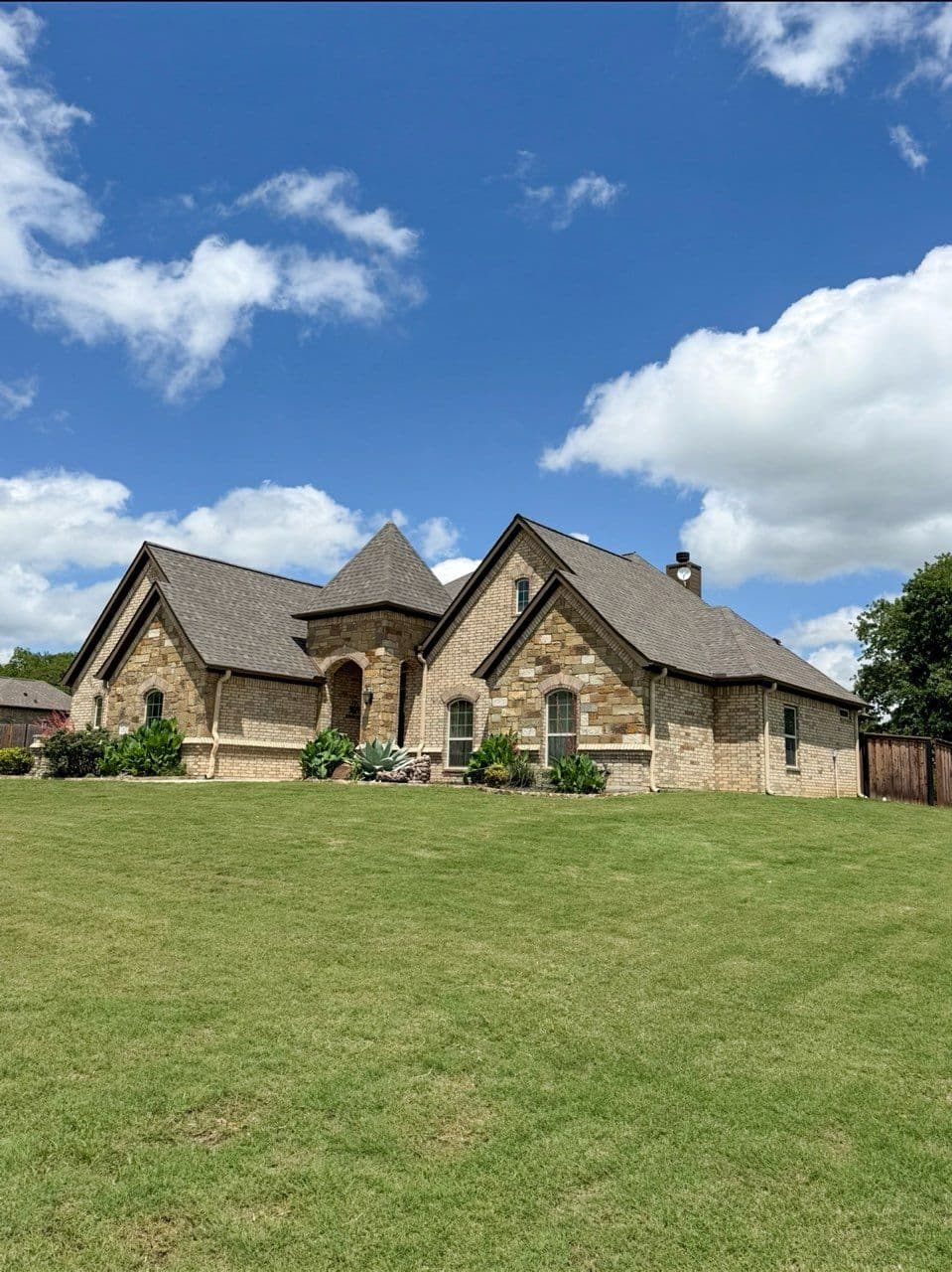 Gallery photos for Weathered Wood Roof Project in Springtown TX: Image #2